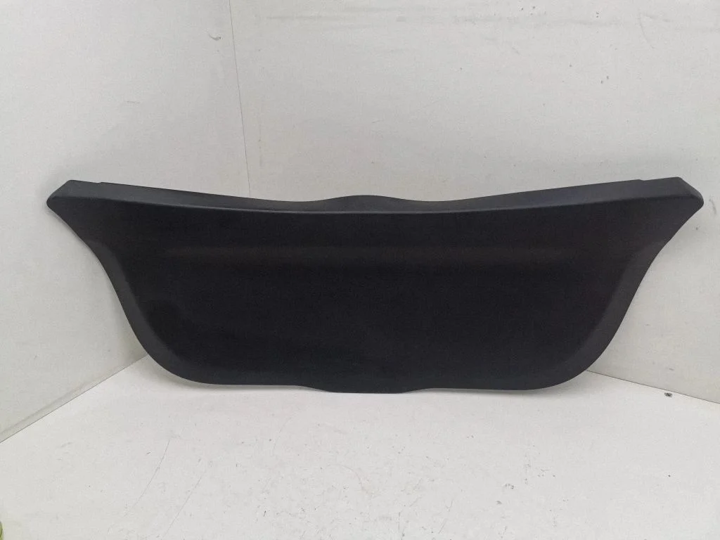 Tailgate/boot lid cover trim 677510D040