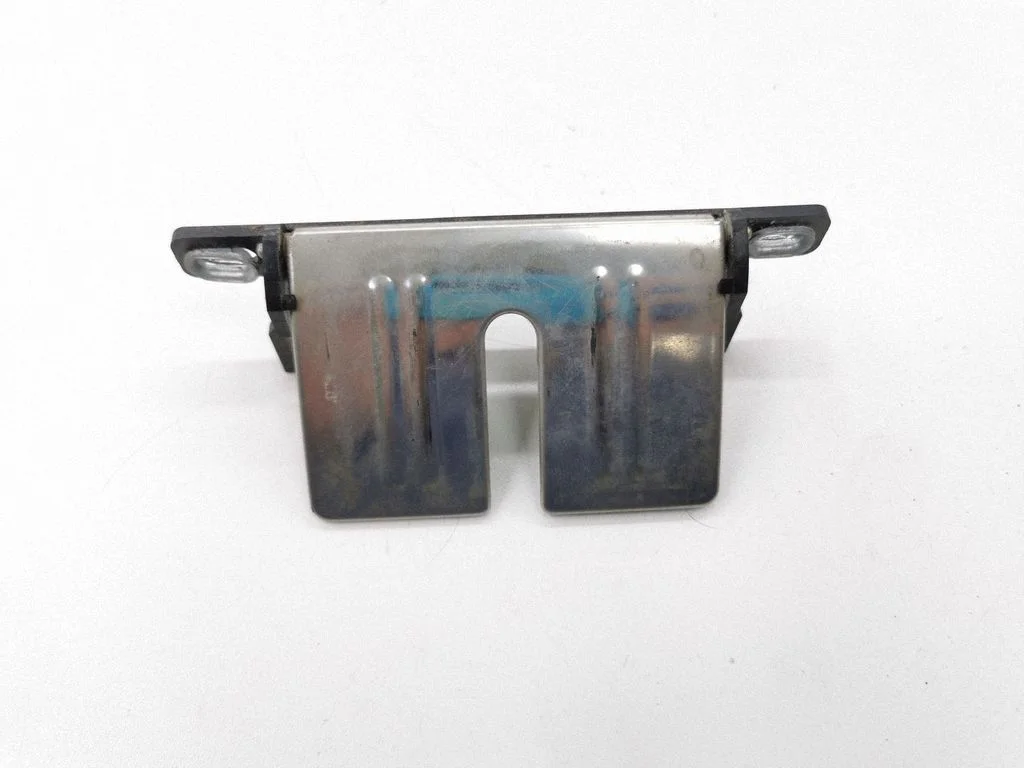 Tailgate/boot lid lock trim – Audi A6 Allroad C5 (1999-2005)