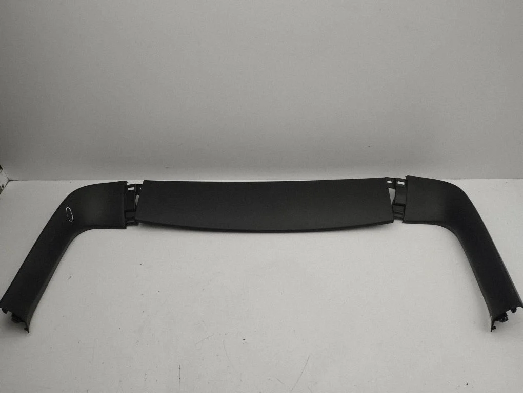 Tailgate/boot cover trim set KB7W68950