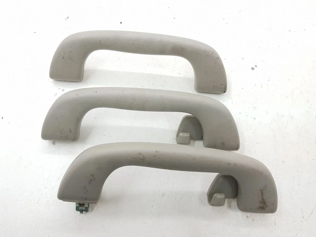 Front interior roof grab handle