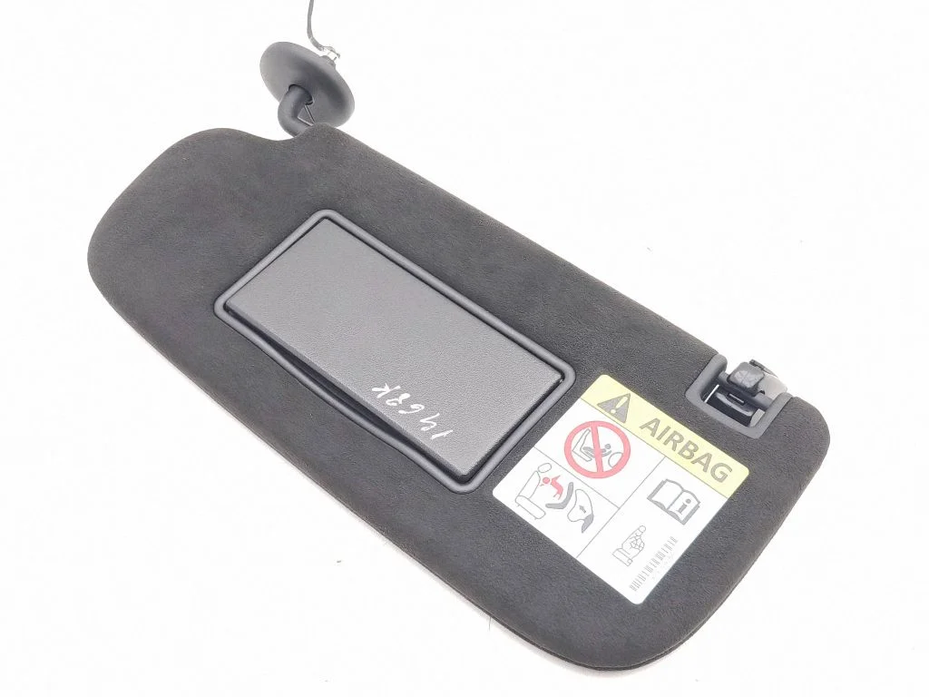 Osłona przeciwsłoneczna 68171003AA