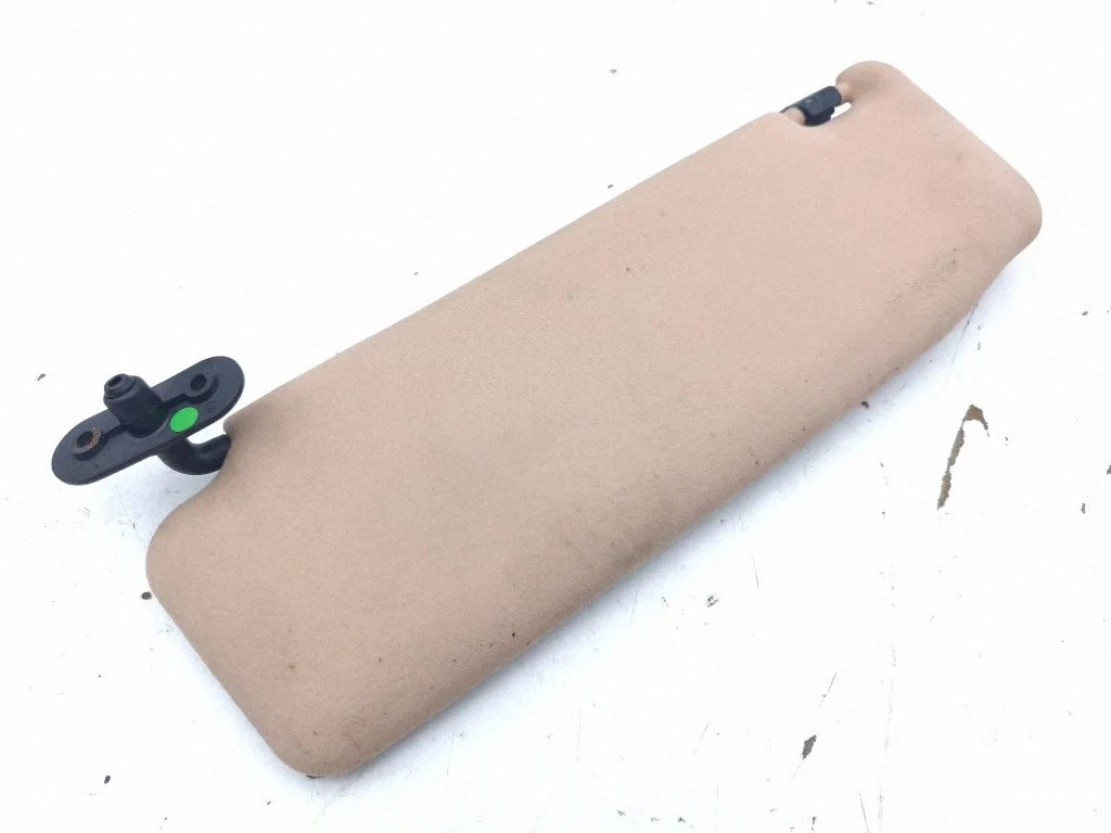 Sun visor – left