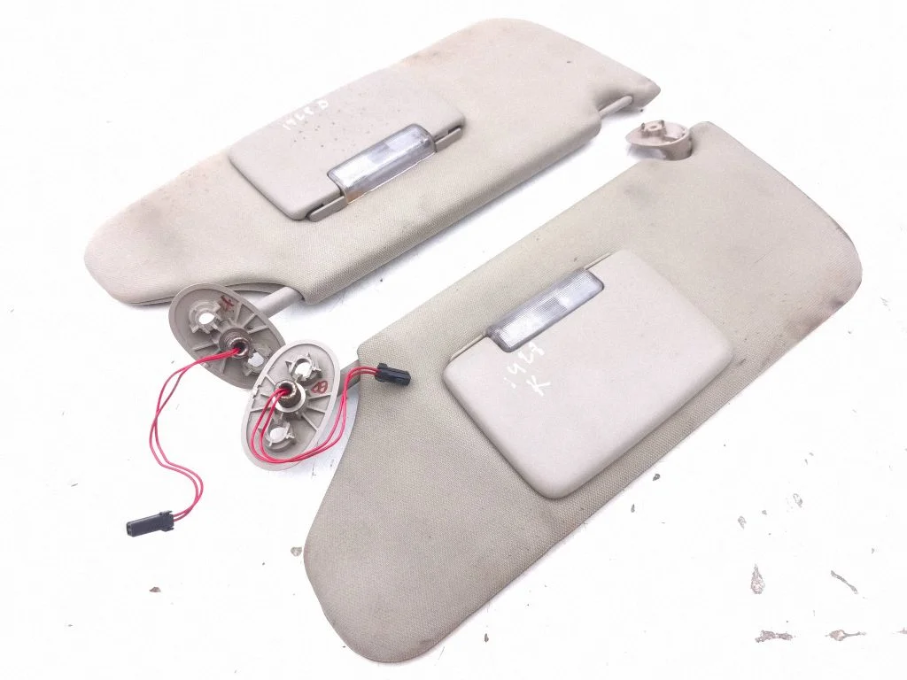 Sun visor – Jeep Grand Cherokee (WK) (2005-2010)
