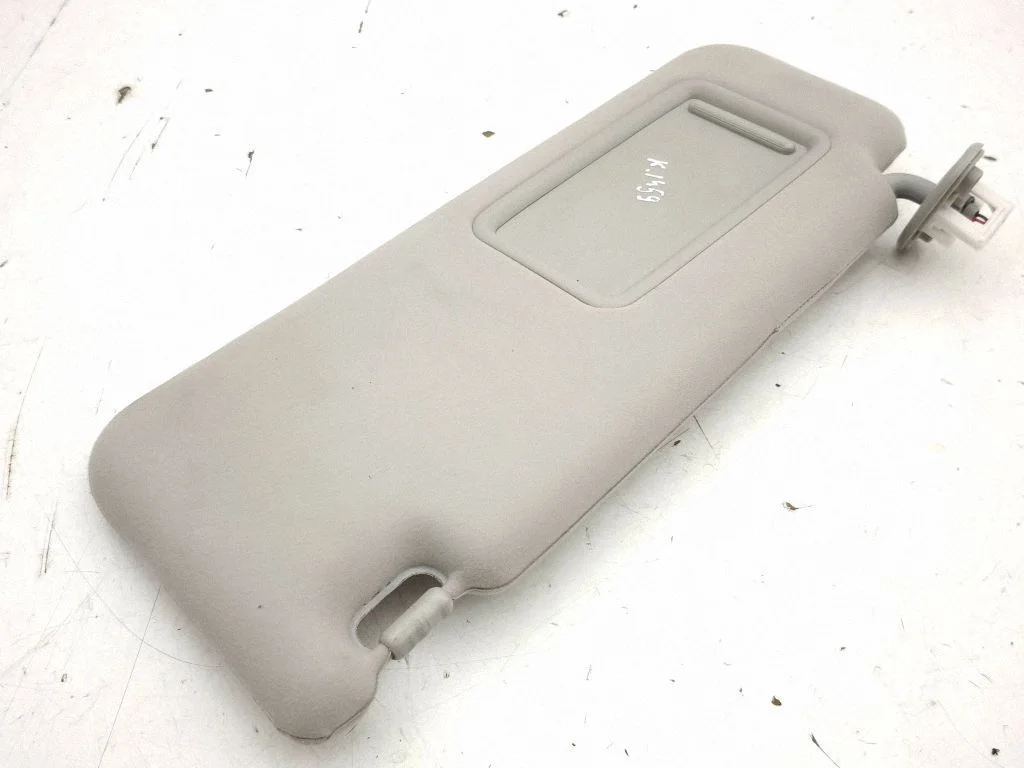 Sun visor – left