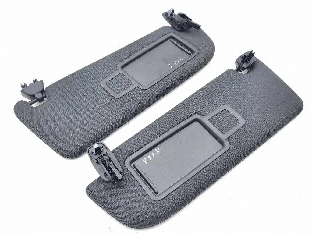 Sun visor