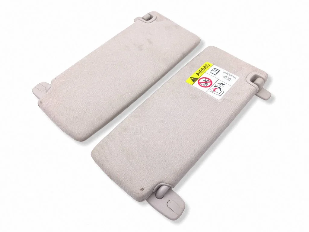 Sun visor