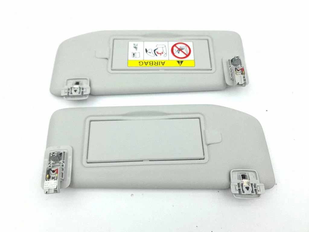 Sun visor