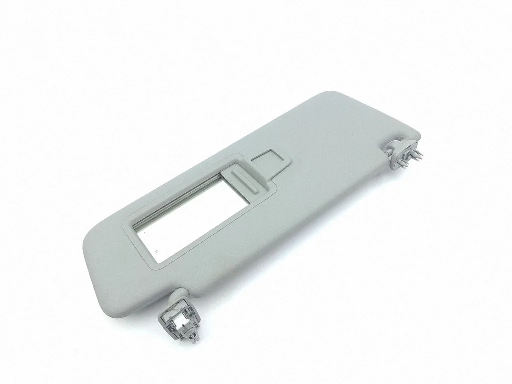 Sun visor – right