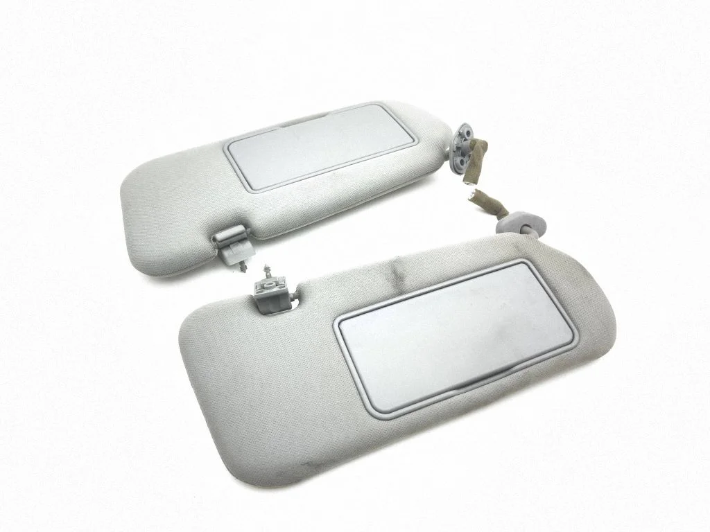 Sun visor
