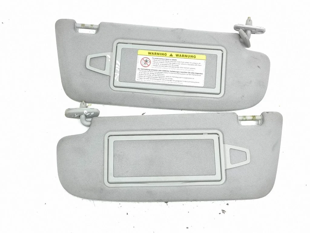 Sun visor