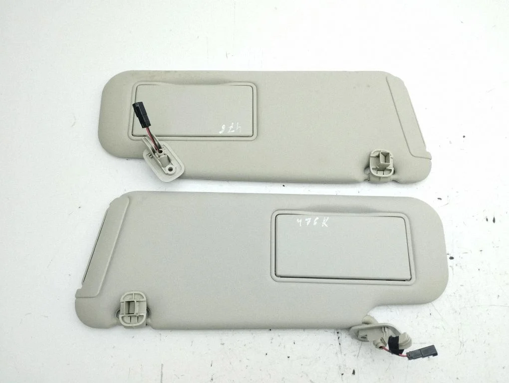 Sun visor
