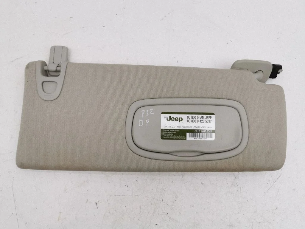 Sun visor – right