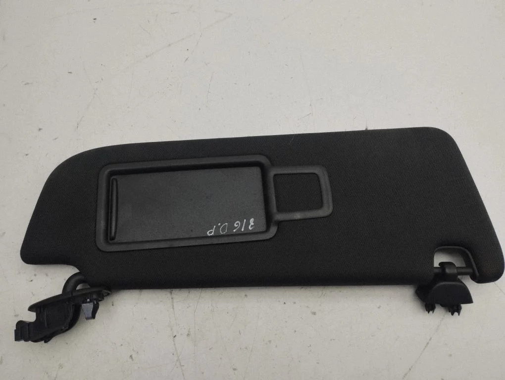Sun visor 4G0551D