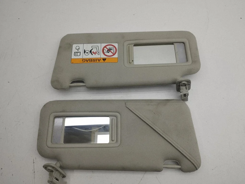 Sun visor