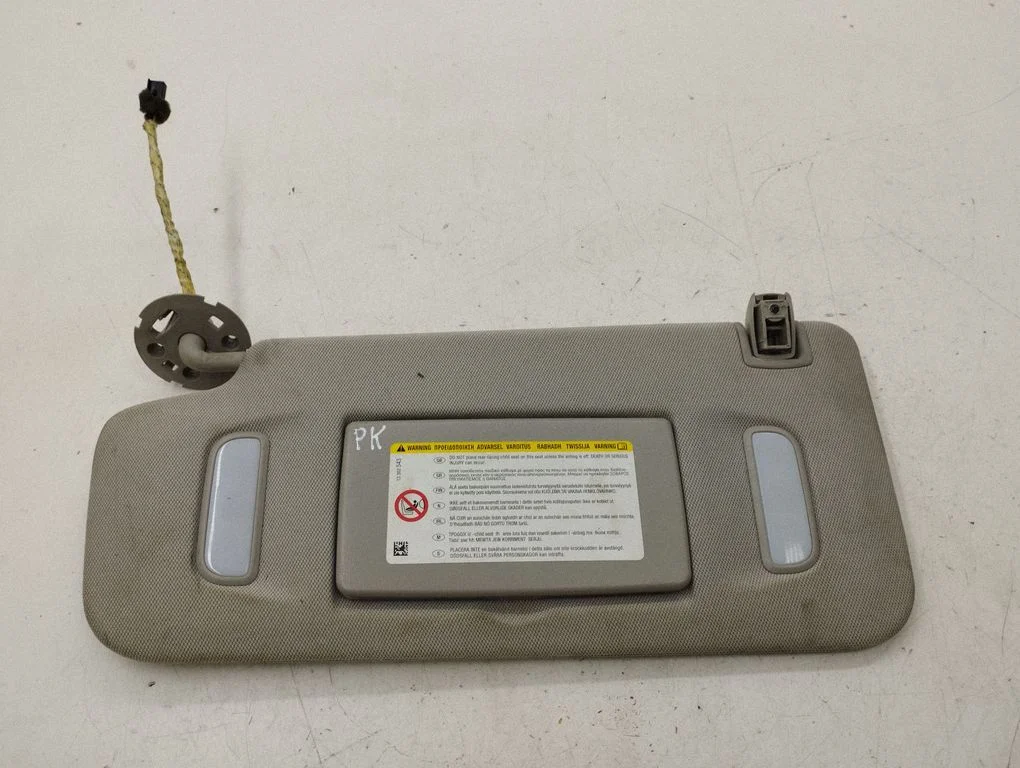 Sun visor 13302543