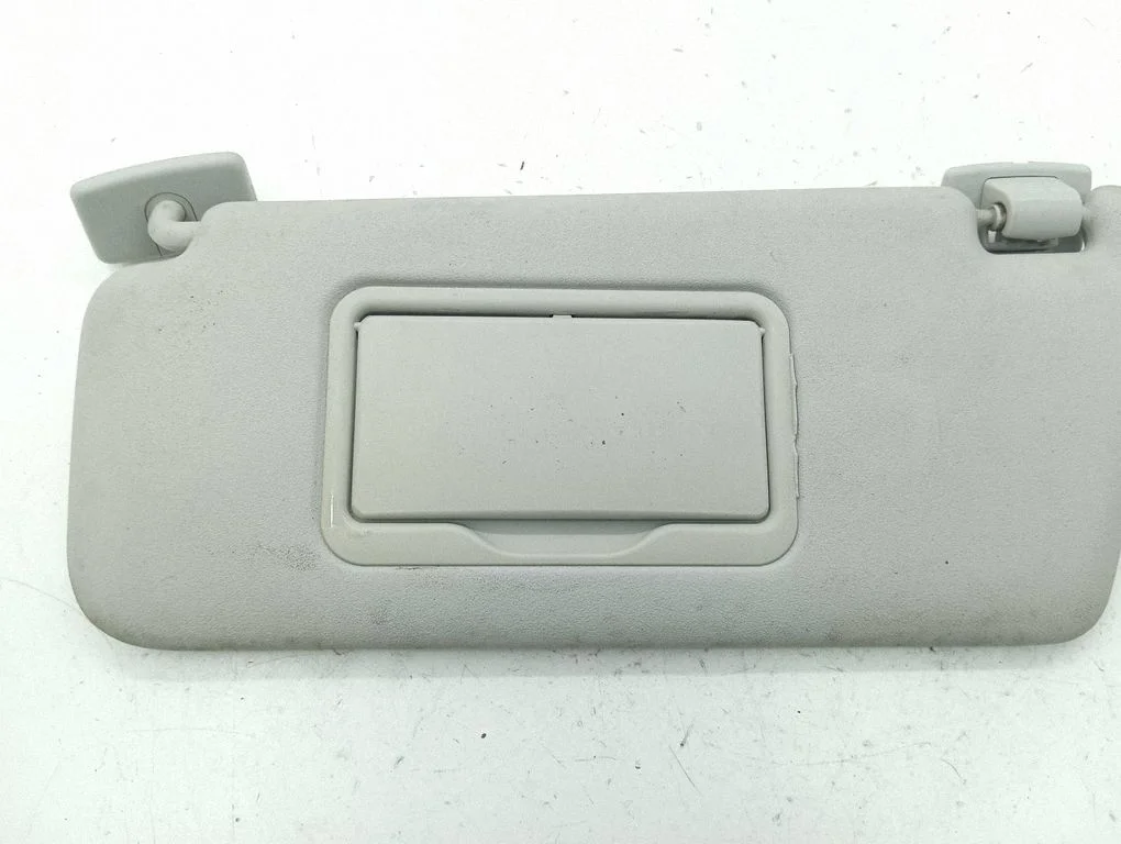 Sun visor – left