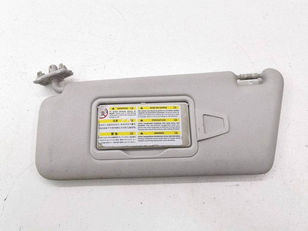 Sun visor – left
