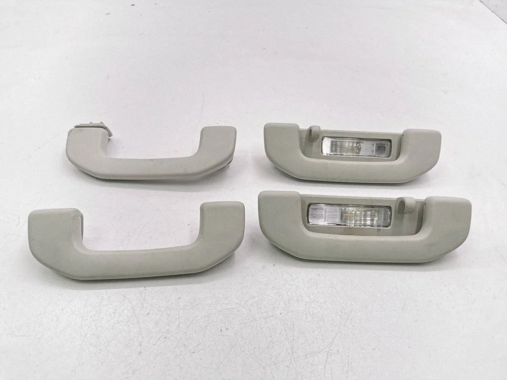 Rear interior roof grab handle A0998150100