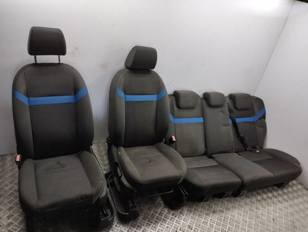 Interior set