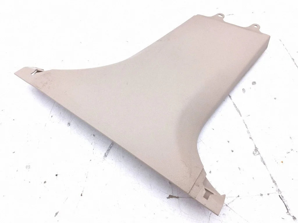 (B) pillar trim (bottom) – Mercedes-Benz GLC-Class C253 (2016-)