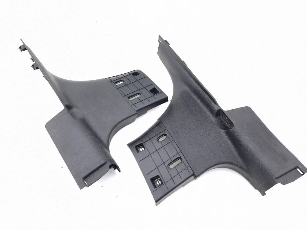 (B) pillar trim (bottom) 1UD03DX9AC