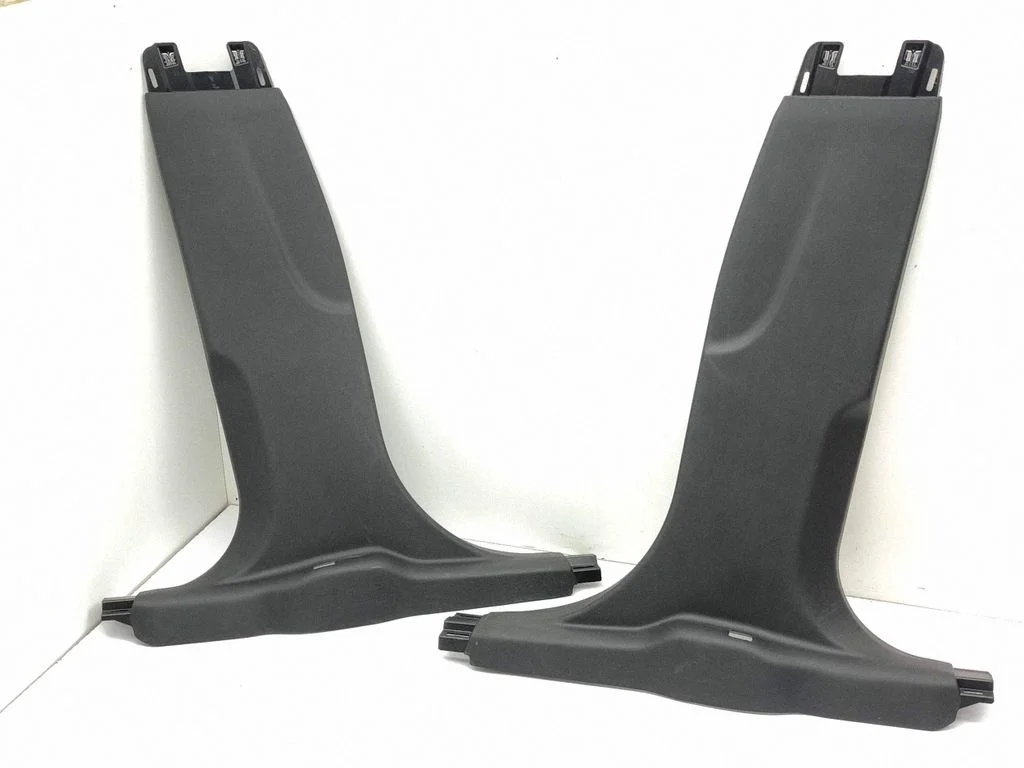 (B) pillar trim (bottom) 735732837