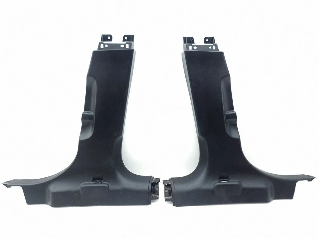 (B) pillar trim (bottom) – Maserati Ghibli (2013-)