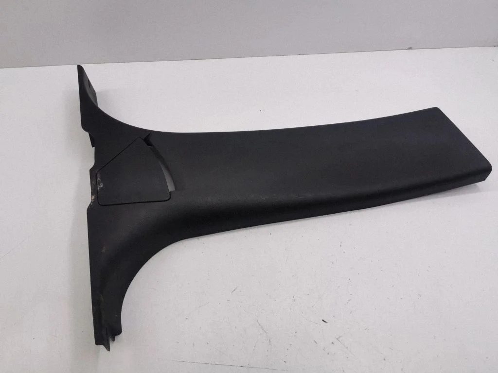 (B) pillar trim (bottom) BJ32243A52A