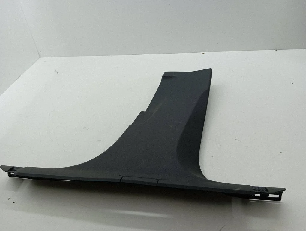 (B) pillar trim (bottom) 8Y0867240