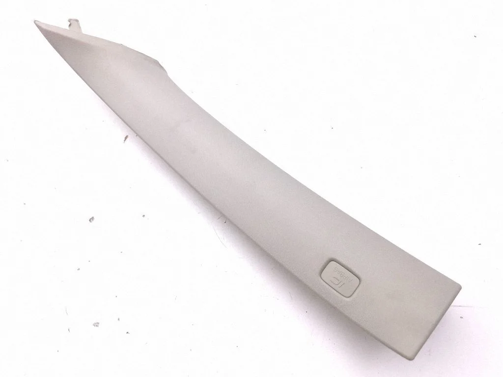 (A) pillar trim – Volvo V60 (2018-)