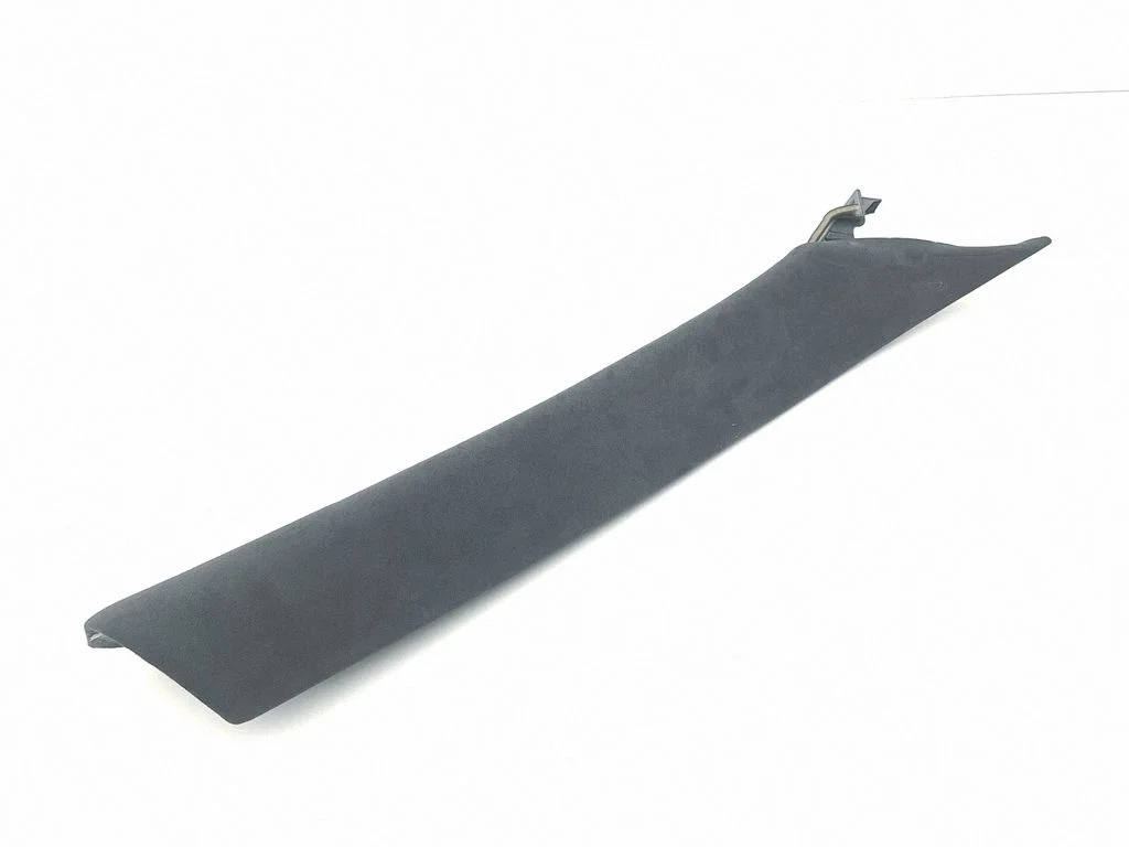 (A) pillar trim – Maserati Ghibli (2013-)