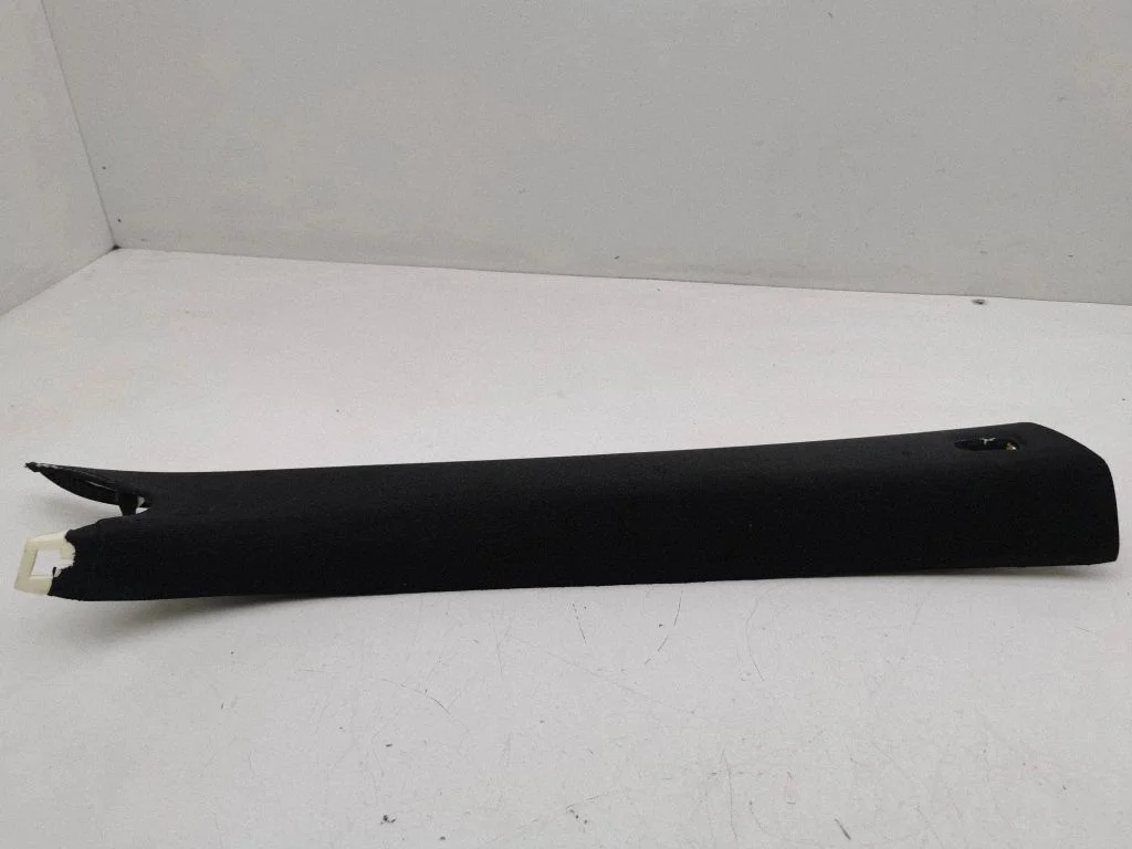 (A) pillar trim 4G8867234