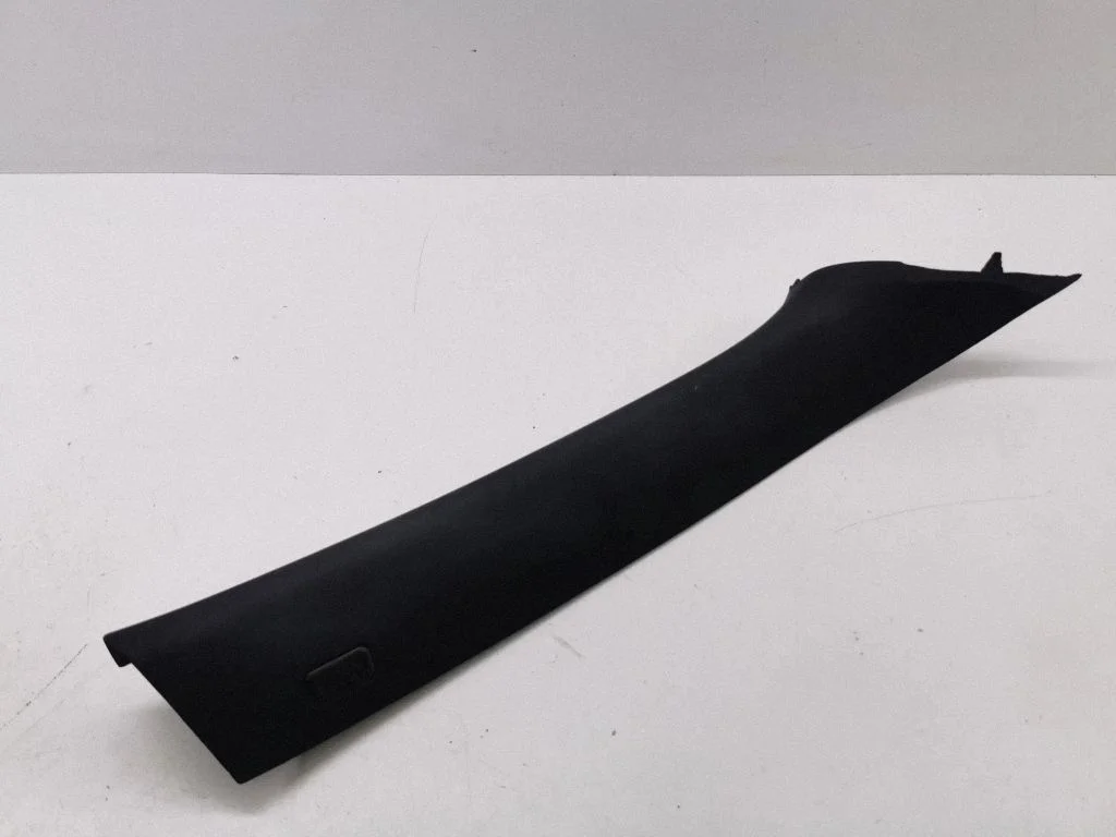 (A) pillar trim – BMW X5 E70 (2006-2013)