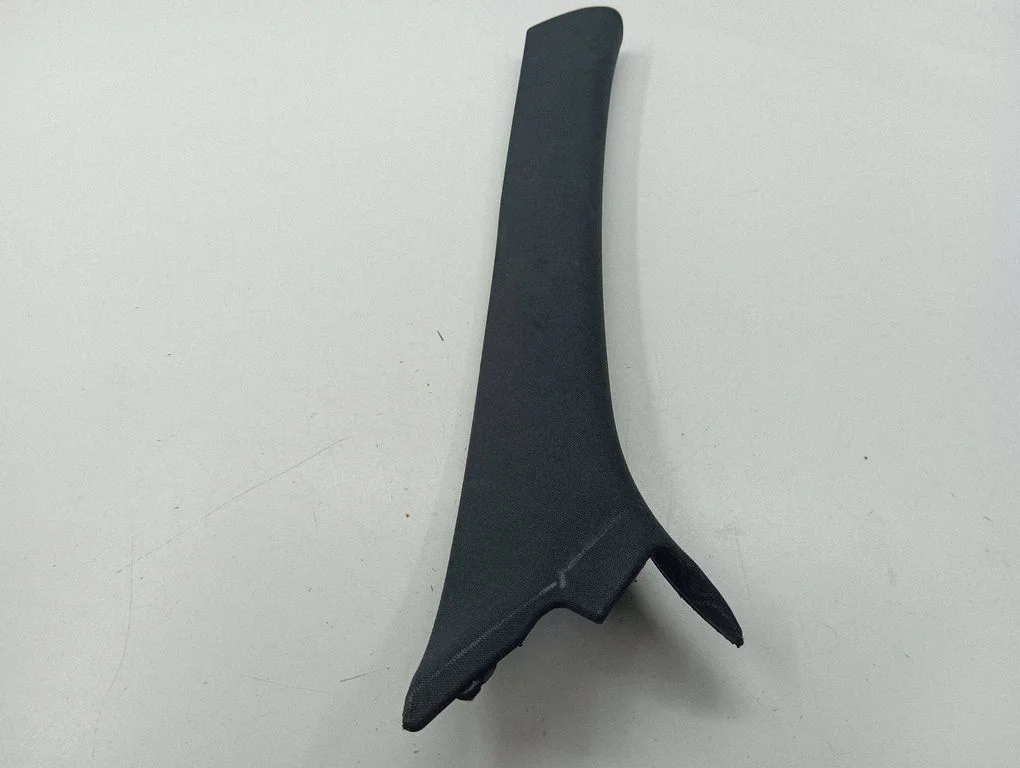 (A) pillar trim A047563