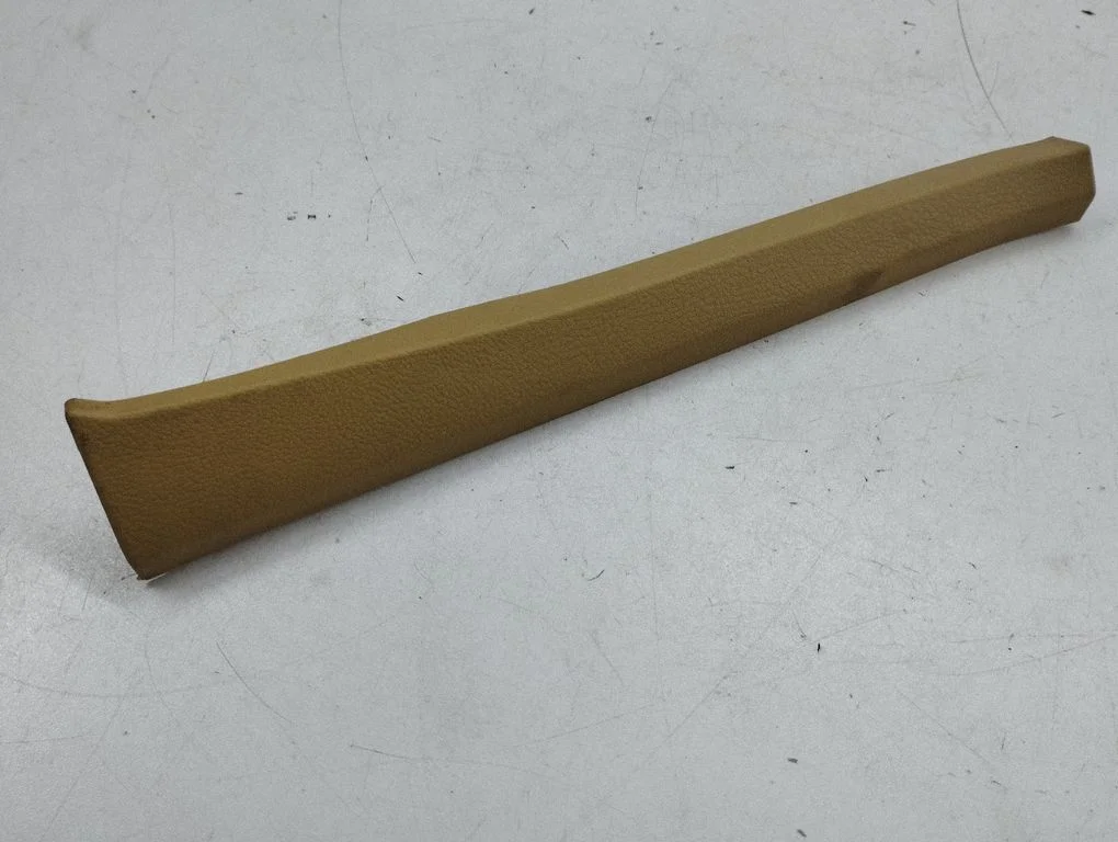 (A) pillar trim 7P0868238A