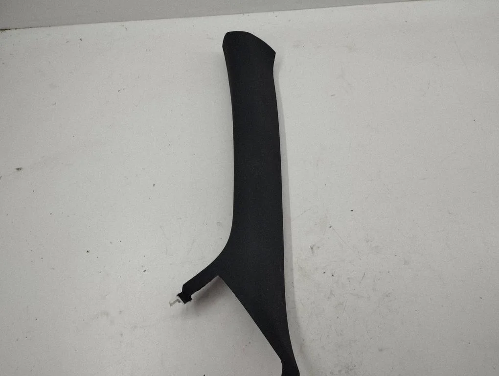 (A) pillar trim 80a867233
