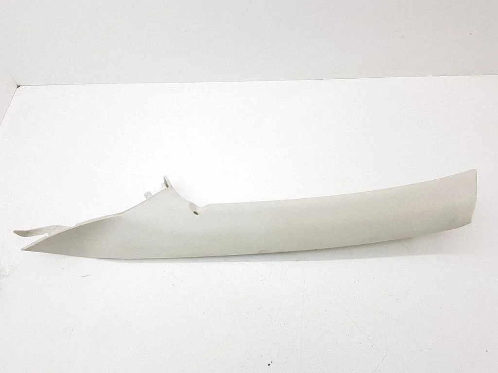 (A) pillar trim – Chrysler Voyager (2008-2016)