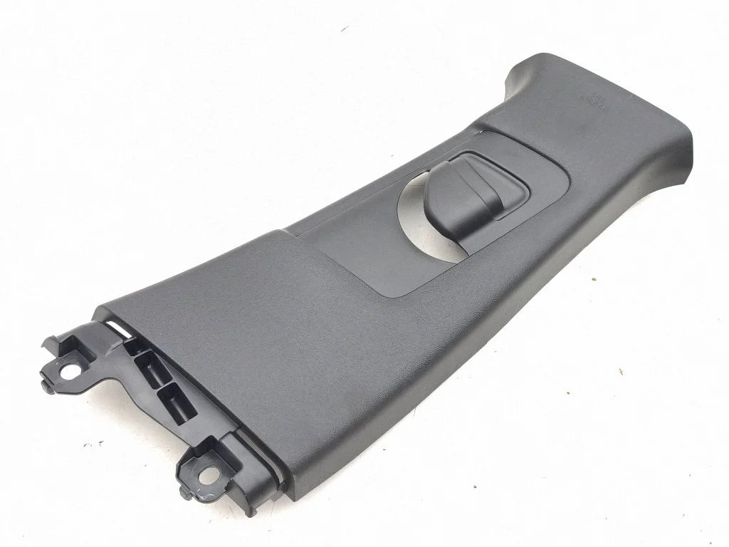 (B) pillar trim (top) 6241042080