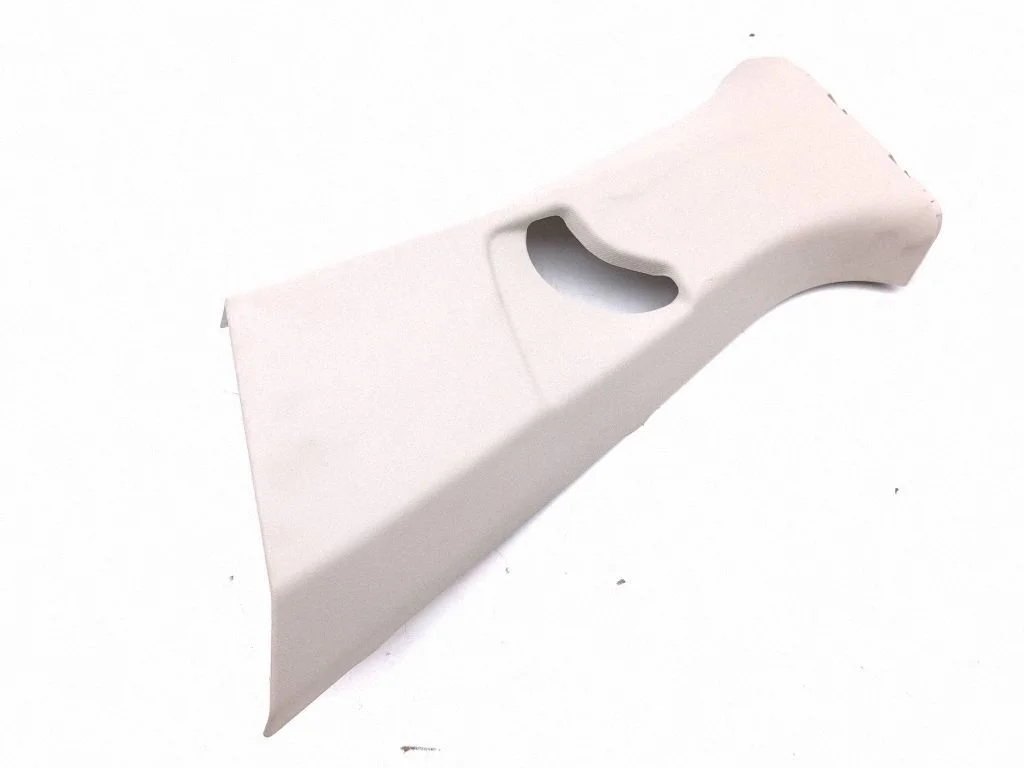 (B) pillar trim (top) 7952561