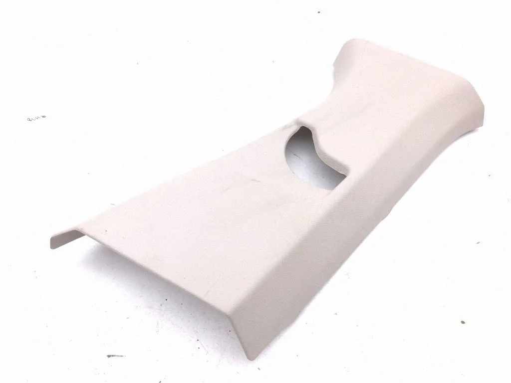 (B) pillar trim (top) 7952562
