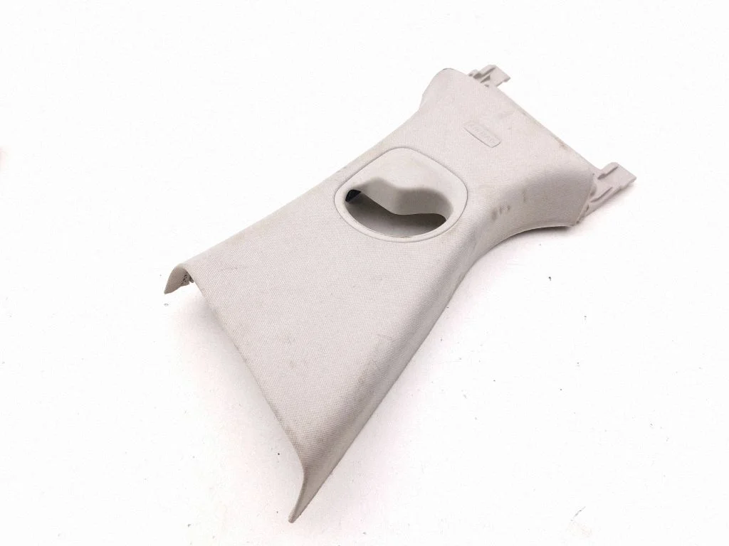 (B) pillar trim (top) 631102742