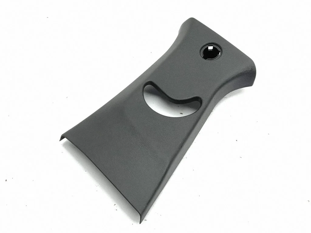 (B) pillar trim (top) 735732839