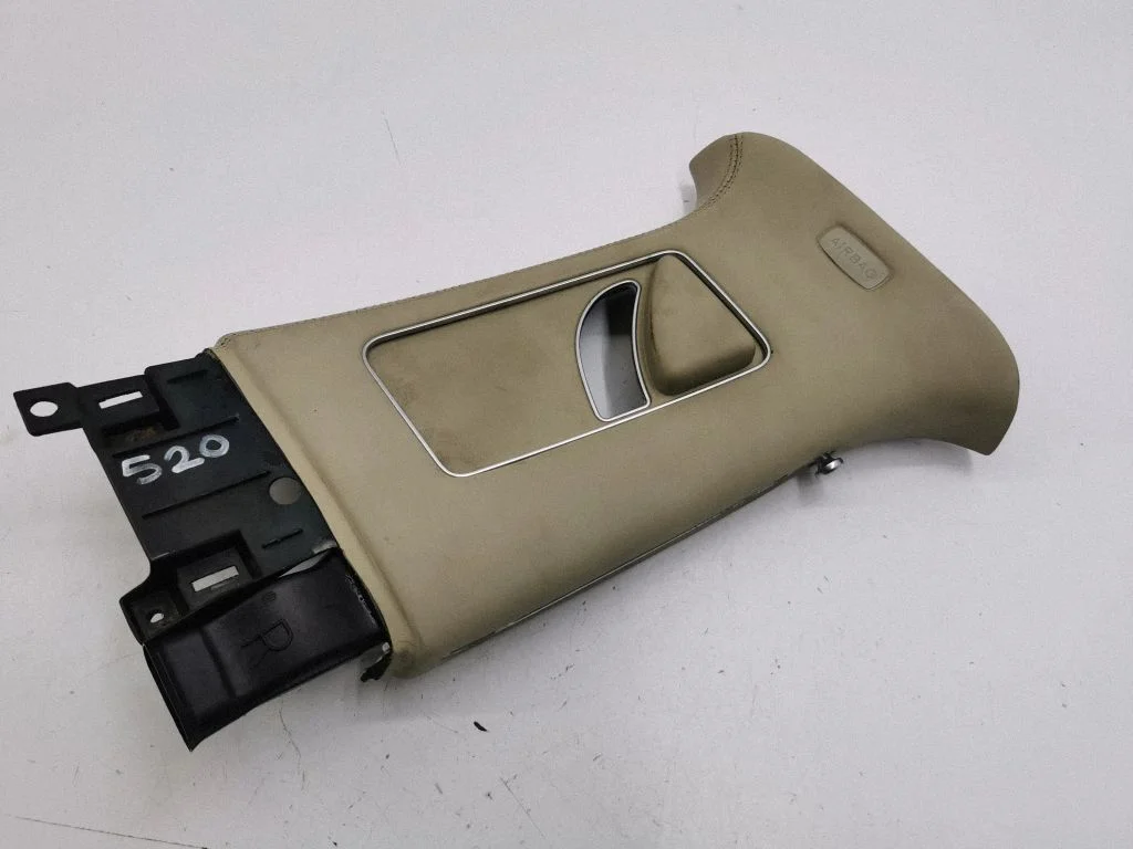 (B) piilari kate (ülemine) 3W5868314A