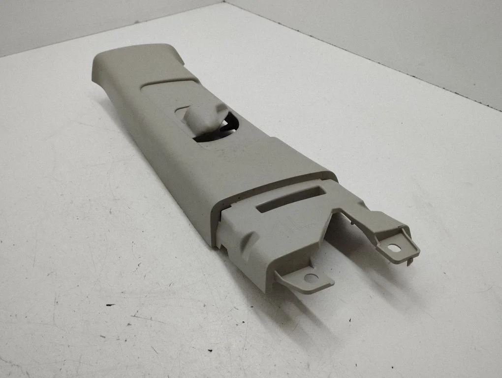 (B) pillar trim (top) 7325633020