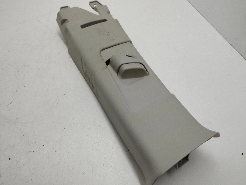 (B) pillar trim (top) 7325533020