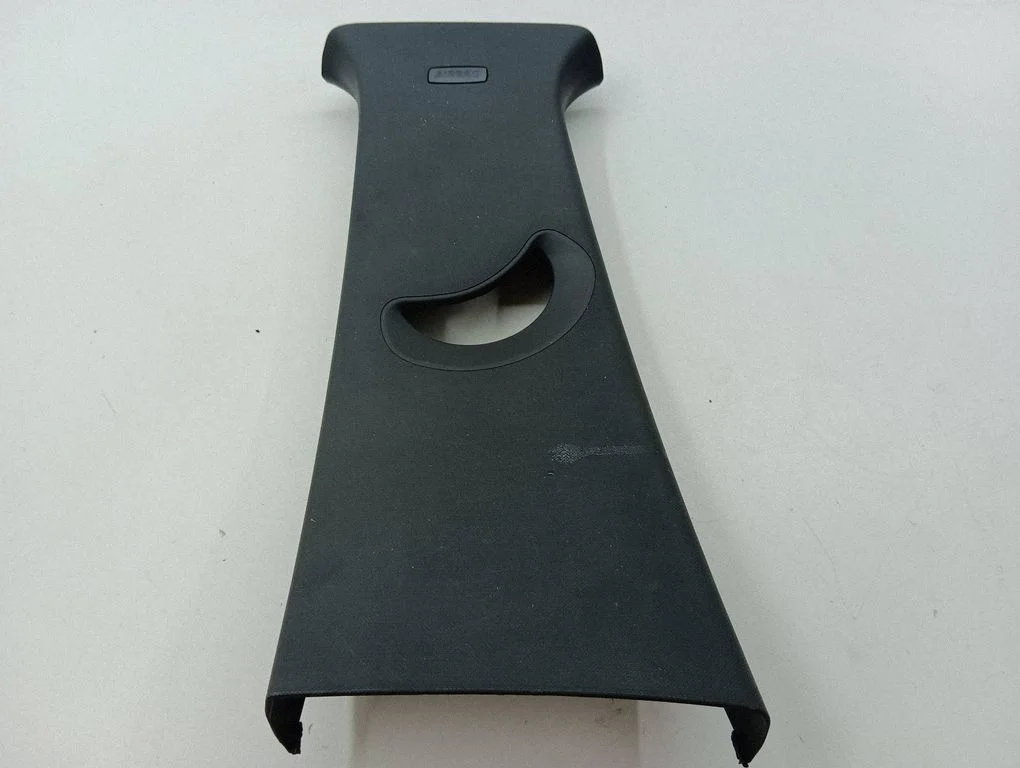 (B) pillar trim (top) 6F9867243