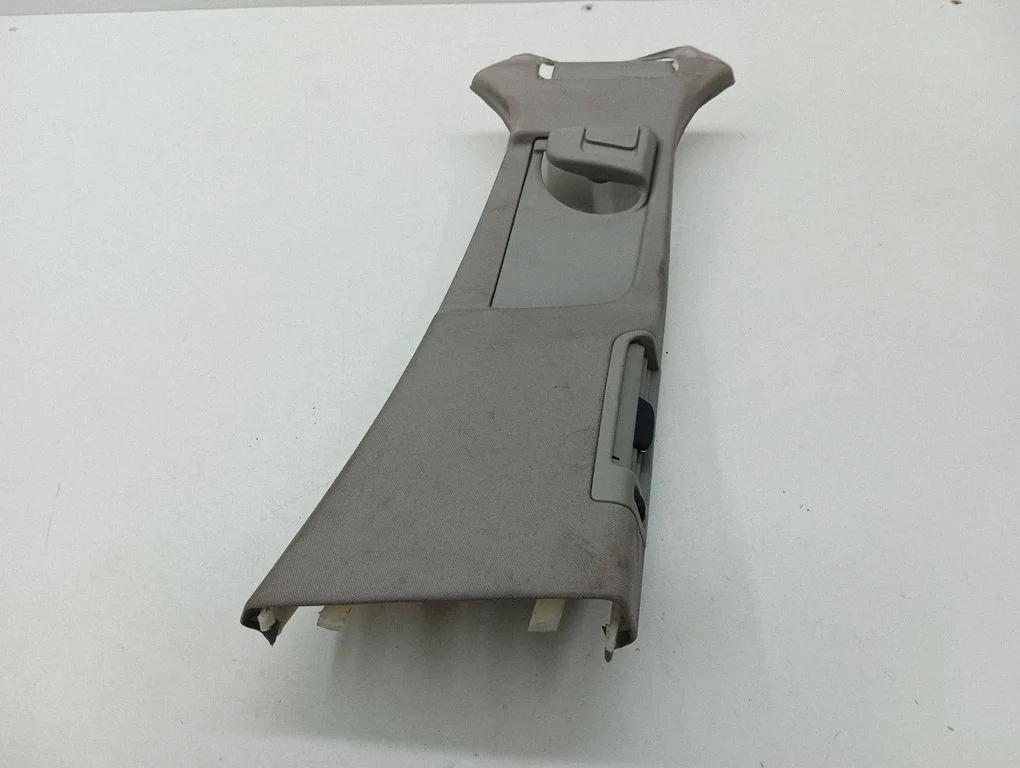 (B) pillar trim (top) 39802488