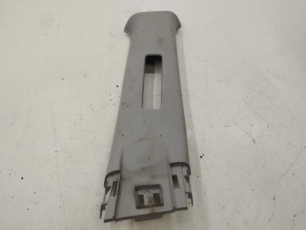 (B) pillar trim (top) 84111SWA0030