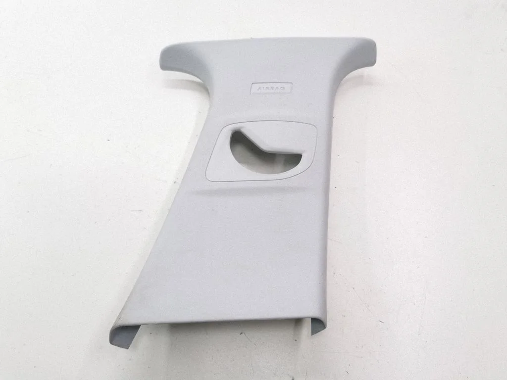 (B) pillar trim (top) 9677445977