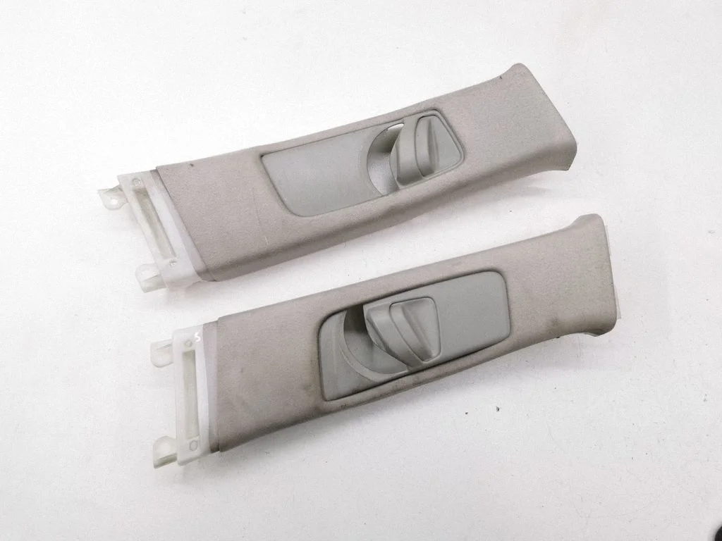(B) pillar trim (top) – Toyota Corolla Verso AR10 (2004-2009)